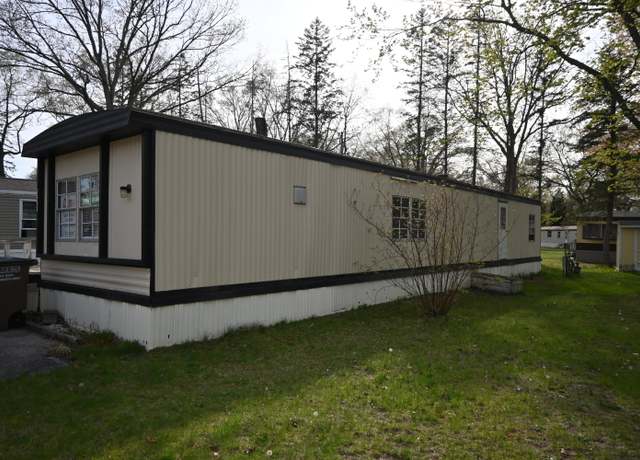 Property at 2385 Oak St, Twin Lake, MI 49457, 2 beds, 1 bath