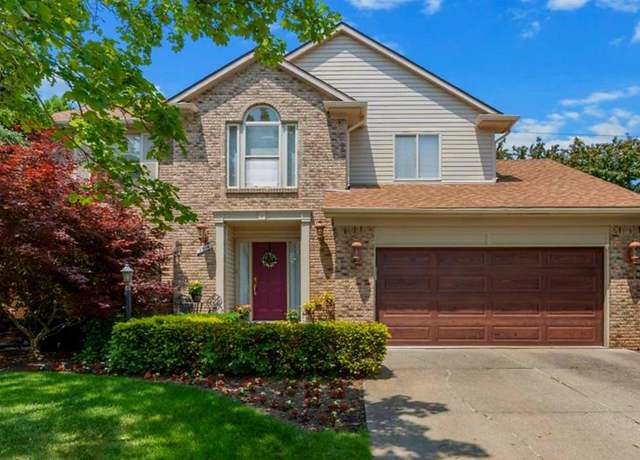 Property at 1514 Pembroke Dr, Rochester Hills, MI 48307, 4 beds, 3.5 baths
