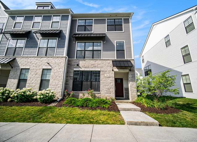 Property at 2965 Aughton Rd, Ann Arbor, MI 48105, 4 beds, 3.5 baths
