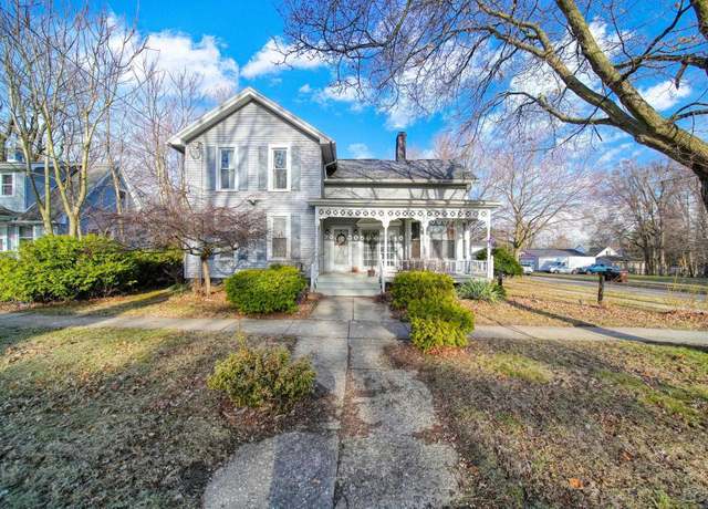 Property at 623 N Locust St, Adrian, MI 49221, 4 beds, 1 bath