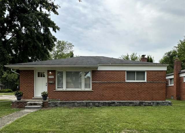 Property at 29705 Milton Ave, Madison Heights, MI 48071, 3 beds, 2 baths