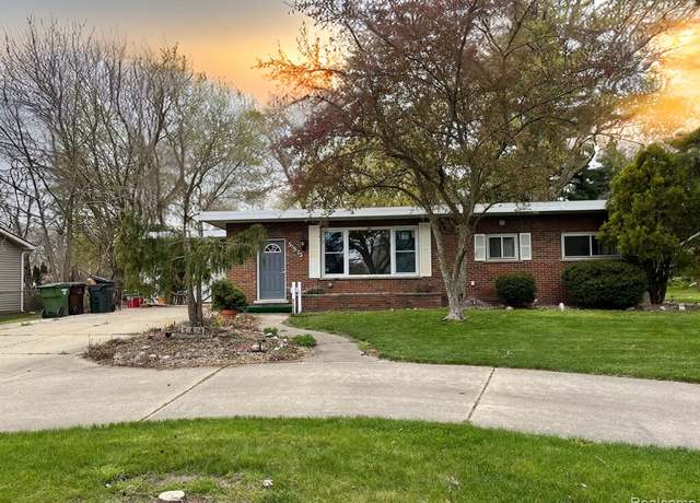 Property at 51575 Shelby Rd, Shelby Twp, MI 48316, 3 beds, 1 bath