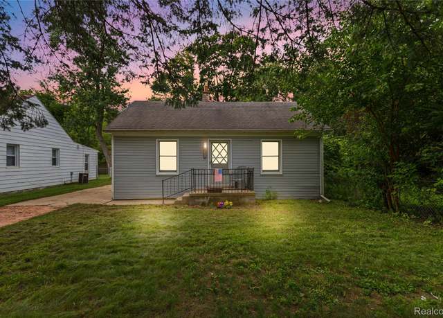 Property at 21409 Oxford Ave, Farmington, MI 48336, 2 beds, 1 bath