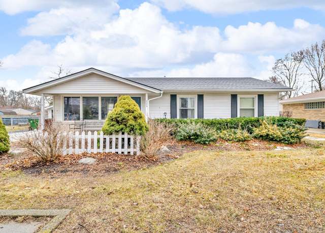 Property at 4224 23 Mile Rd, Shelby Twp, MI 48316, 3 beds, 1.5 baths