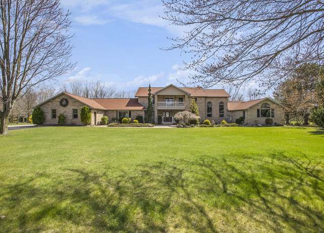 Property at 219 Adolph Shores Dr, Coldwater, MI 49036, 6 beds, 4.5 baths
