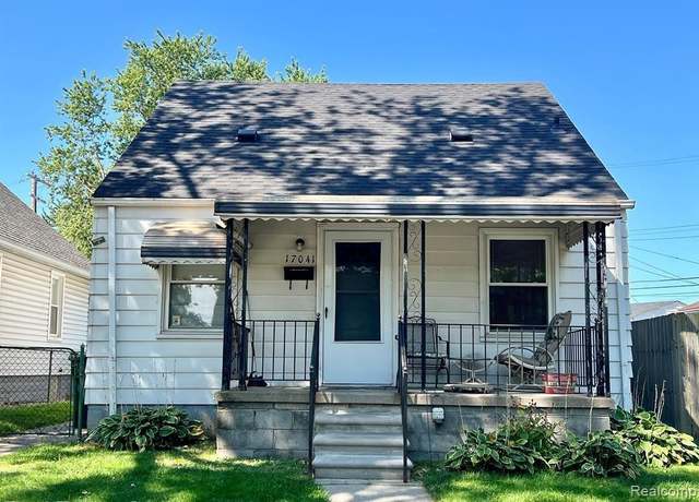 Property at 17041 Henry St, Melvindale, MI 48122, 3 beds, 1 bath
