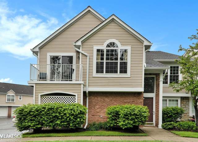 Property at 56214 Troon Dr, Shelby Twp, MI 48316, 2 beds, 1 bath