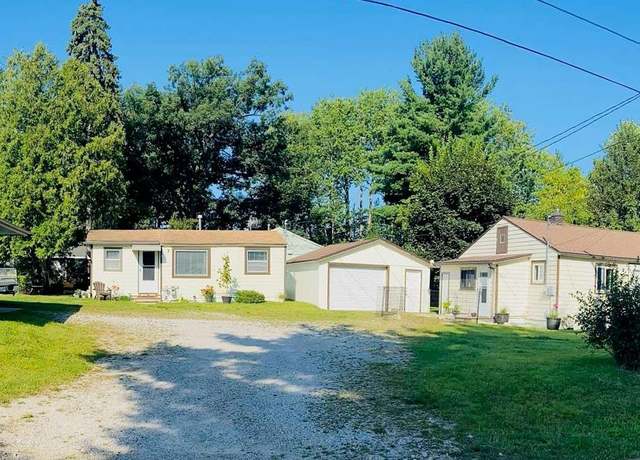 Property at 203-201-199 Gasoline Aly, Houghton Lake, MI 48629, 4 beds, 3 baths