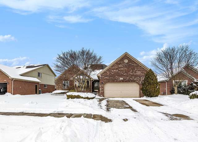 Property at 21139 Woodland Dr, Macomb Twp, MI 48044, 3 beds, 3 baths