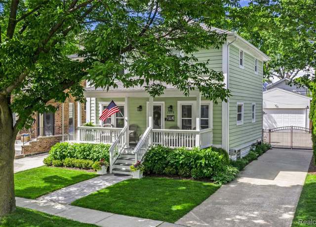 Property at 1275 Smith Ave, Birmingham, MI 48009, 3 beds, 2 baths