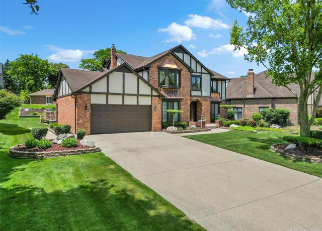 Property at 1732 Rapids Way, Rochester Hills, MI 48309, 4 beds, 2.5 baths