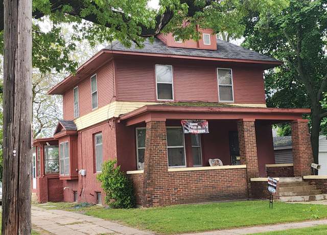 Property at 1349 Arthur St, Muskegon, MI 49442, 4 beds, 1 bath
