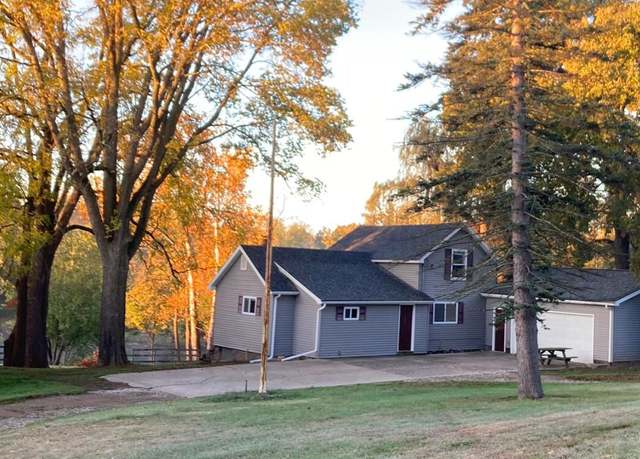 Property at 13210 Audrey Ln, Grand Ledge, MI 48837, 3 beds, 1.5 baths