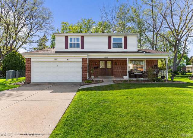 Property at 2900 Barton Dr, Sterling Heights, MI 48310, 4 beds, 2 baths