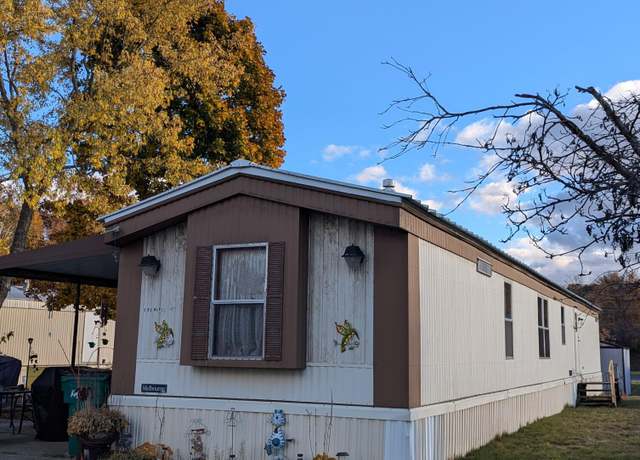 Property at 205 Maple Ct, North Muskegon, MI 49445, 3 beds, 2 baths