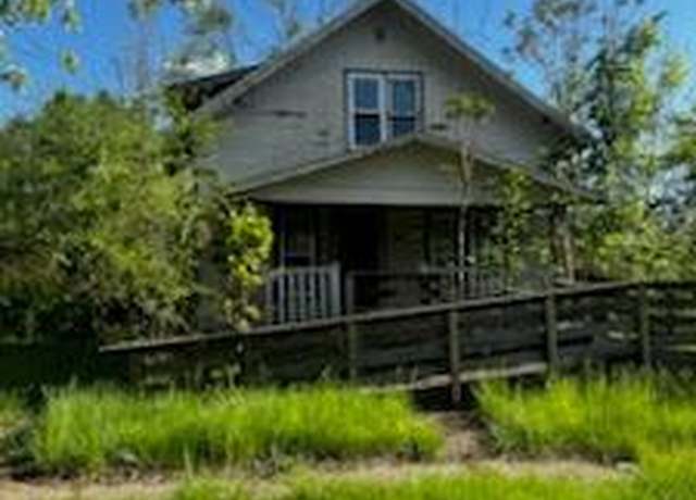 Property at 1506 Belle Ave, Flint, MI 48506, 6 beds, 1.5 baths