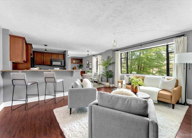 Property at 505 Cherry St SE #301, Grand Rapids, MI 49503, 1 bed, 1 bath