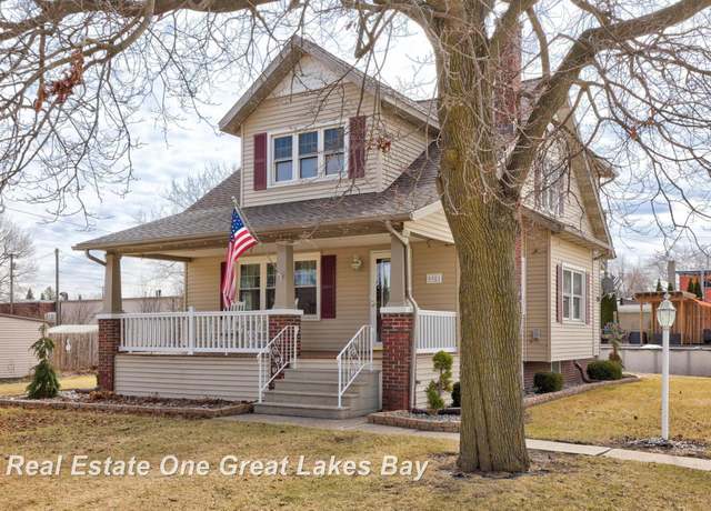 Property at 9981 North St, Reese, MI 48757, 4 beds, 2 baths