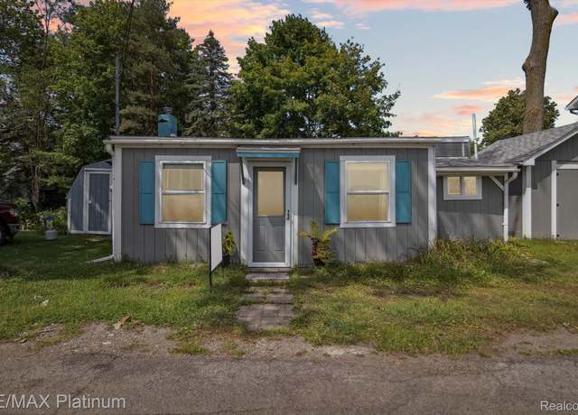 Property at 11181 W Ferndale Dr, Rollin Township, MI 49253, 2 beds, 1 bath