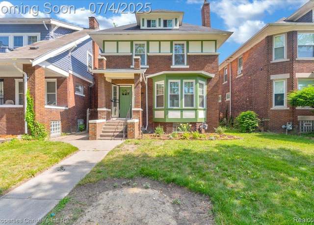 Property at 3801 Vicksburg St, Detroit, MI 48206, 3 beds, 1.5 baths
