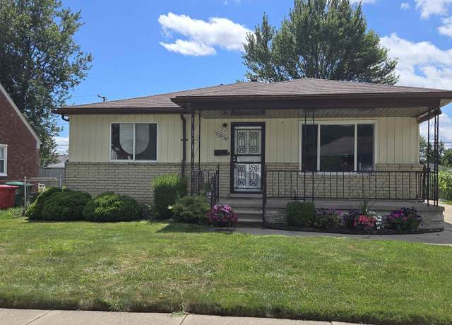 Property at 17030 Forest Ave, Eastpointe, MI 48021, 2 beds, 1 bath