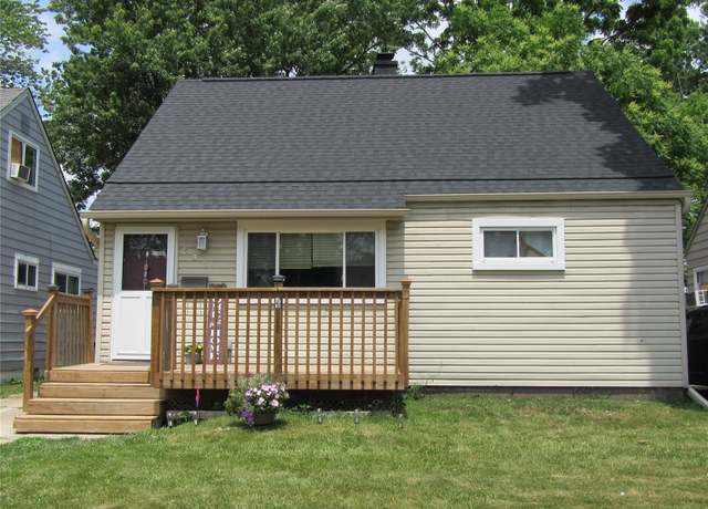 Property at 933 E Dallas Ave, Madison Heights, MI 48071, 3 beds, 1 bath