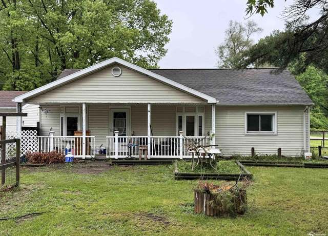 Property at 4211 Shelton Dr, Lambertville, MI 48144, 3 beds, 2 baths