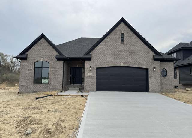 Property at 57287 Meadowridge Dr, Washington, MI 48094, 3 beds, 2.5 baths