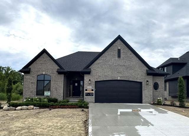 Property at 57287 Meadowridge Dr, Washington, MI 48094, 3 beds, 2.5 baths