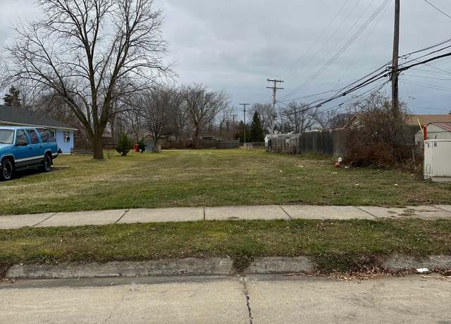 Property at 00000 Petrie St, Roseville, MI 48066, 4 beds, 1 bath