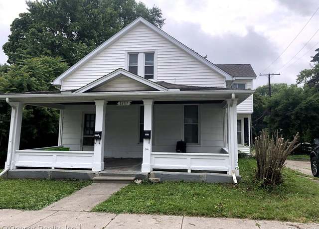 Property at 1017 Pine St, Port Huron, MI 48060, 3 beds, 2 baths
