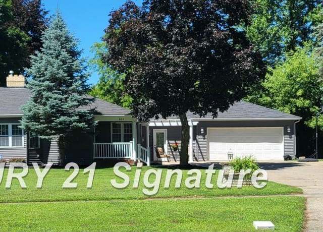 Property at 833 Coutant St, Flushing, MI 48433, 3 beds, 3 baths