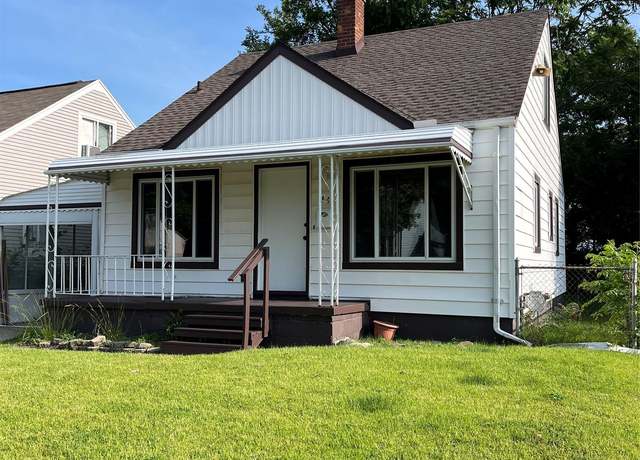 Property at 44 Pleasantview Dr, Pontiac, MI 48341, 3 beds, 1 bath