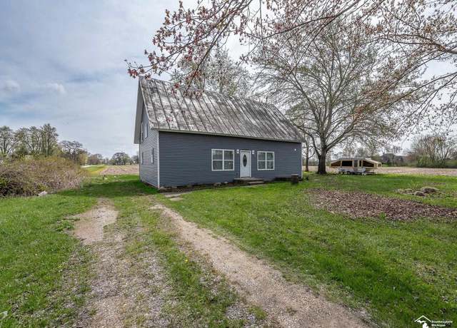 Property at 13680 Martinsville Rd, Carleton, MI 48117, 4 beds, 2.5 baths
