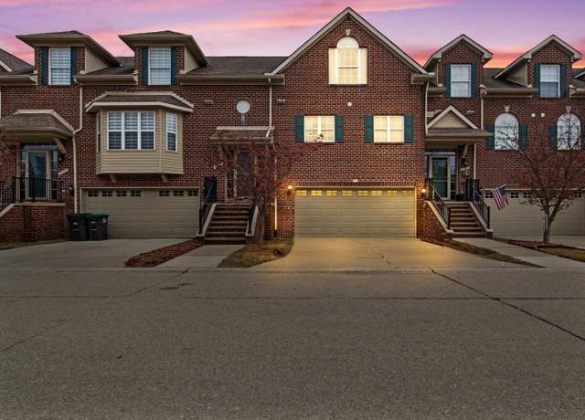 Property at 13161 Golf Pointe Dr, Taylor, MI 48180, 3 beds, 3.5 baths