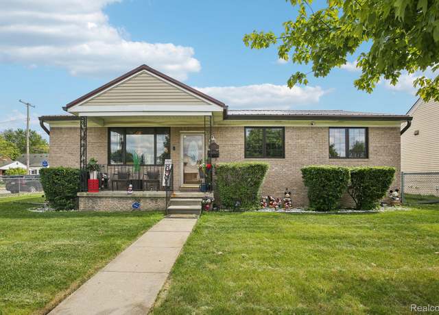 Property at 8286 Westminster Ave, Warren, MI 48089, 3 beds, 2 baths