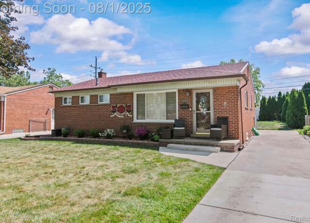 Property at 6140 Plainfield St, Dearborn Heights, MI 48127, 3 beds, 2 baths