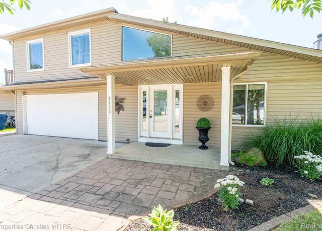 Property at 1700 Maddy Ln, Keego Harbor, MI 48320, 3 beds, 3 baths