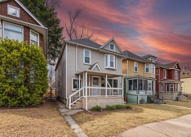 Property at 2547 Seyburn St St, Detroit, MI 48214, 4 beds, 2.5 baths