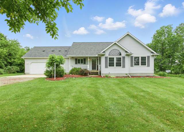 Property at 4979 N Branch Rd, North Branch, MI 48461, 3 beds, 2 baths