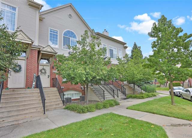Property at 30707 Ardmore Ct, Novi, MI 48377, 2 beds, 1.5 baths