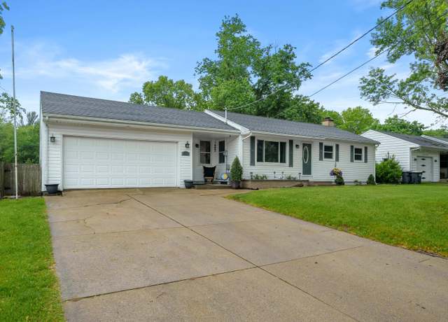 Property at 2717 Rolling Hill Ave, Portage, MI 49024, 3 beds, 2 baths