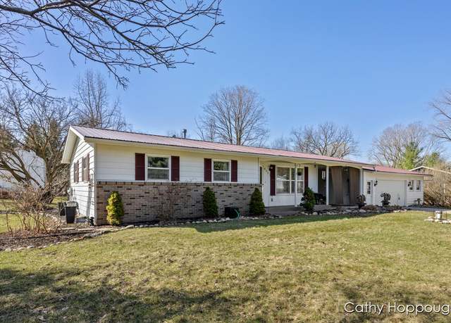 Property at 8651 Riverest Dr, Portland, MI 48875, 3 beds, 1.5 baths
