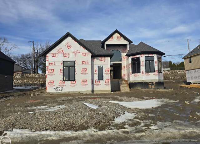 Property at 3335 Forster Ln, Shelby Twp, MI 48316, 4 beds, 4 baths