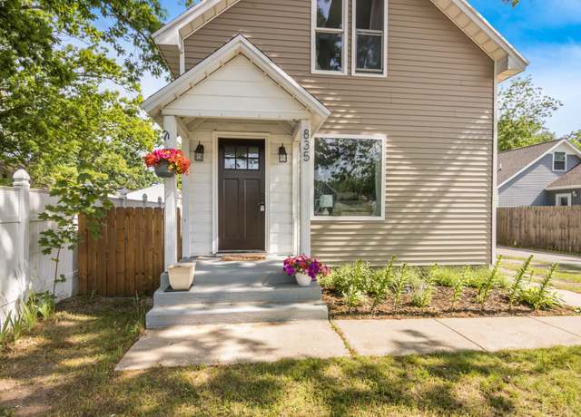 Property at 835 Hannah Ave, Traverse City, MI 49686, 2 beds, 1.5 baths