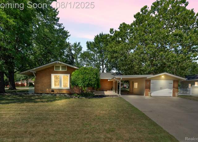 Property at 19321 Dixie Dr, Clinton Township, MI 48035, 3 beds, 2 baths