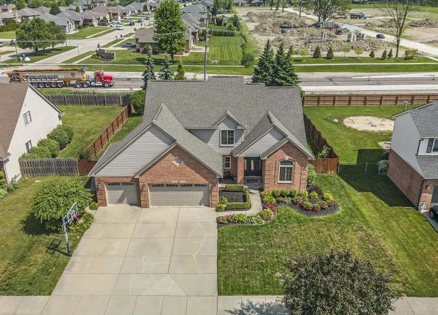 Property at 32057 Holly Dr, Chesterfield, MI 48047, 4 beds, 2.5 baths