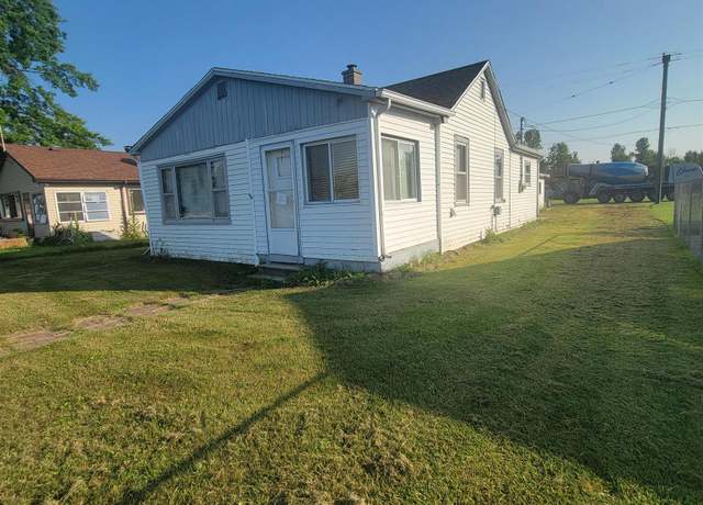 Property at 1780 S Riverside Dr, Au Gres, MI 48703, 2 beds, 1 bath
