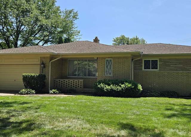 Property at 21620 Alexander St, St Clair Shores, MI 48081, 3 beds, 2.5 baths