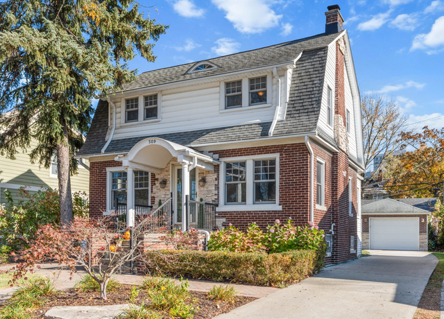 Property at 509 S Pleasant St, Royal Oak, MI 48067, 3 beds, 1.5 baths